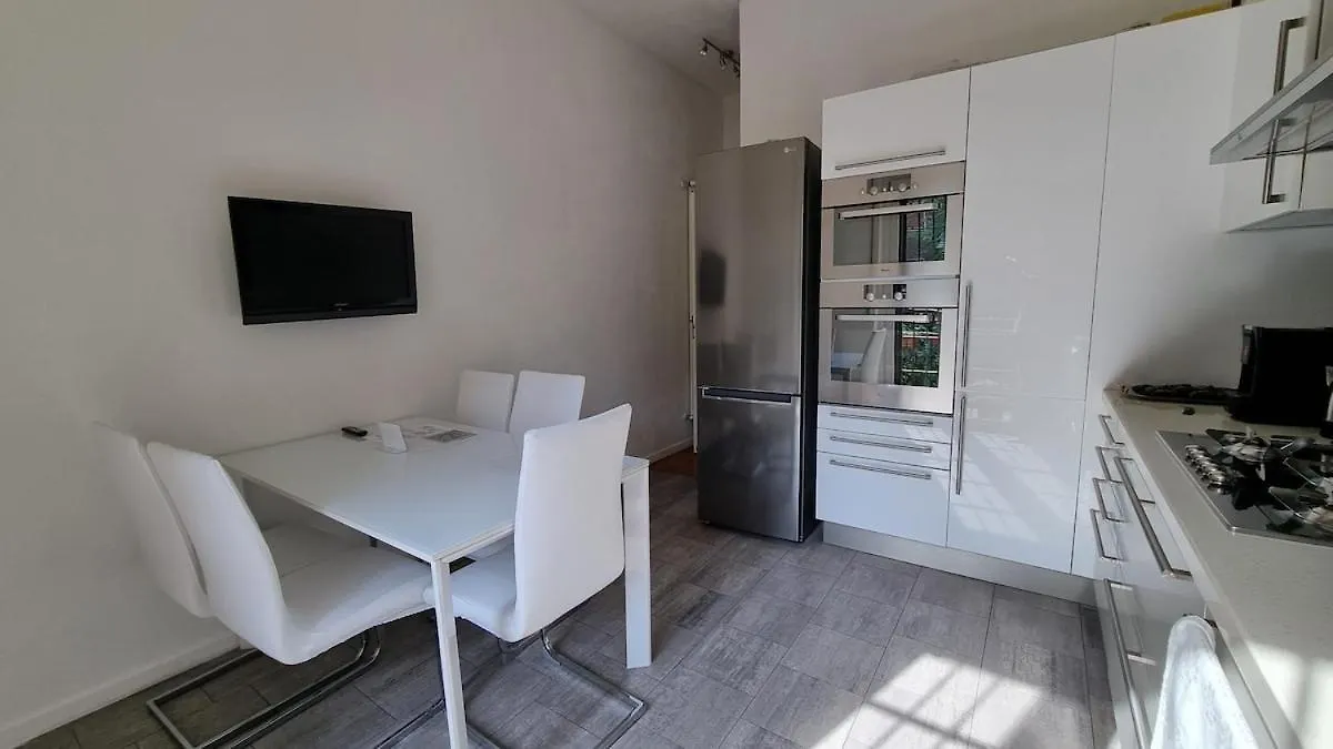 Elegante Apartmento Citylife Fiera Milano İtalya